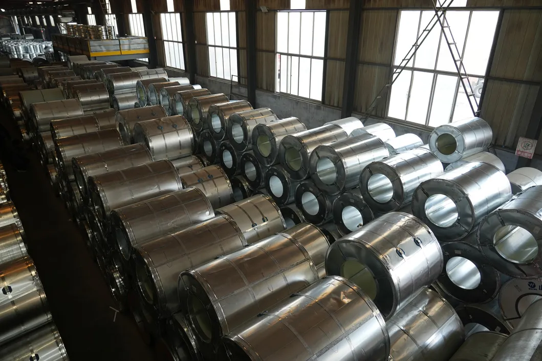 450-680mm Customized 316 Stainless Steel Coil Hot Rolled Technique Durable Performance 1