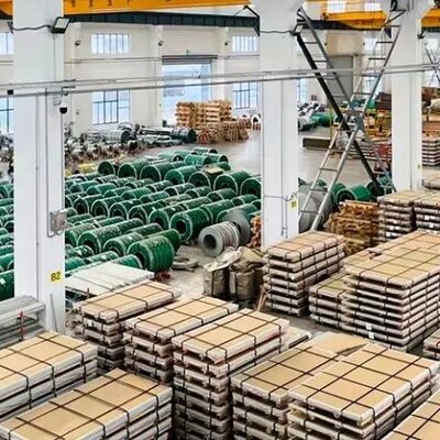 Buy IP32 Protection Grade 304 Stainless Steel Sheet for High Temperature Melting Point 1370-1400°C 2500-2550°F online manufacture